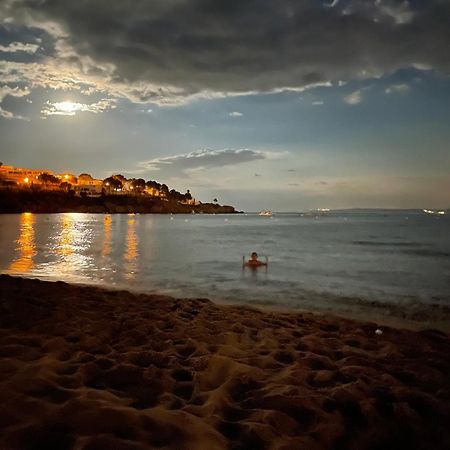 Studio Roses Beach Εξωτερικό φωτογραφία