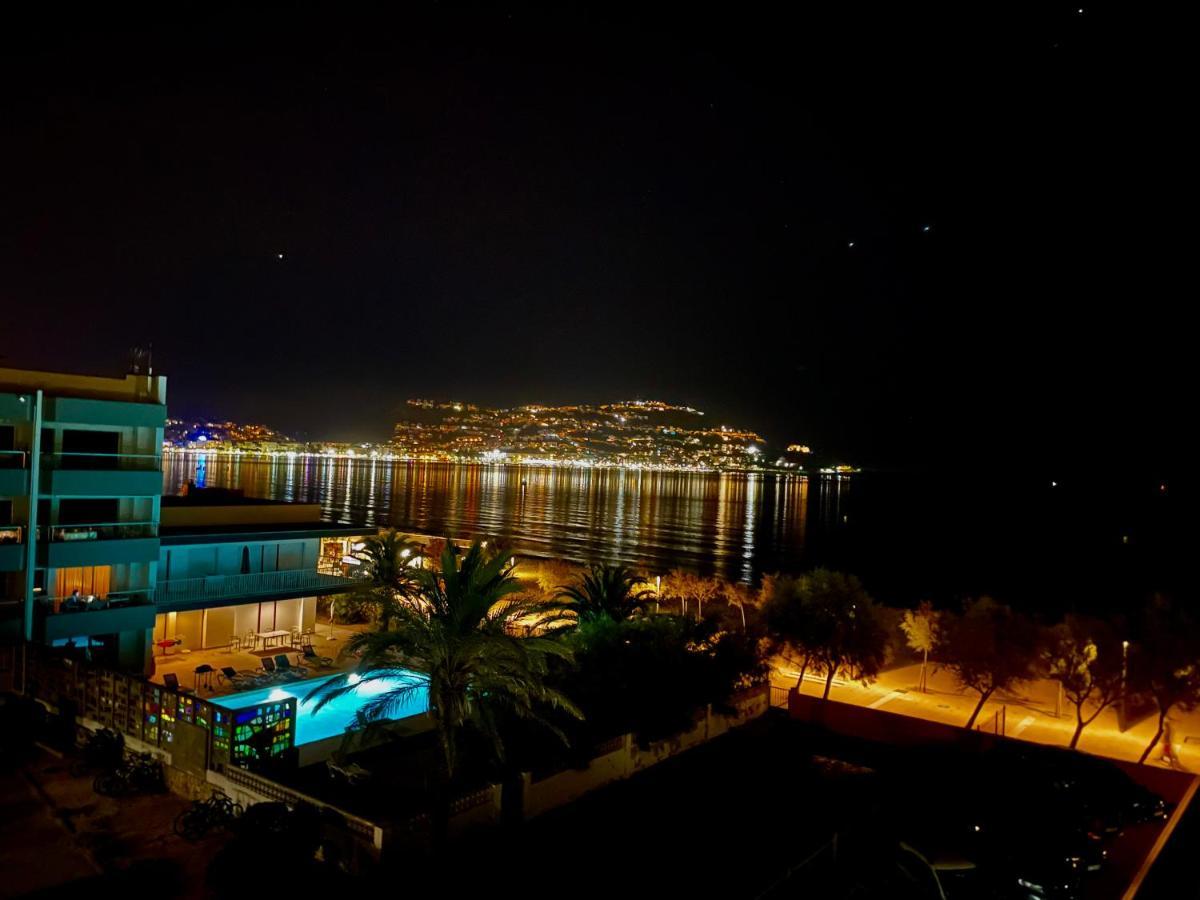 Studio Roses Beach Εξωτερικό φωτογραφία