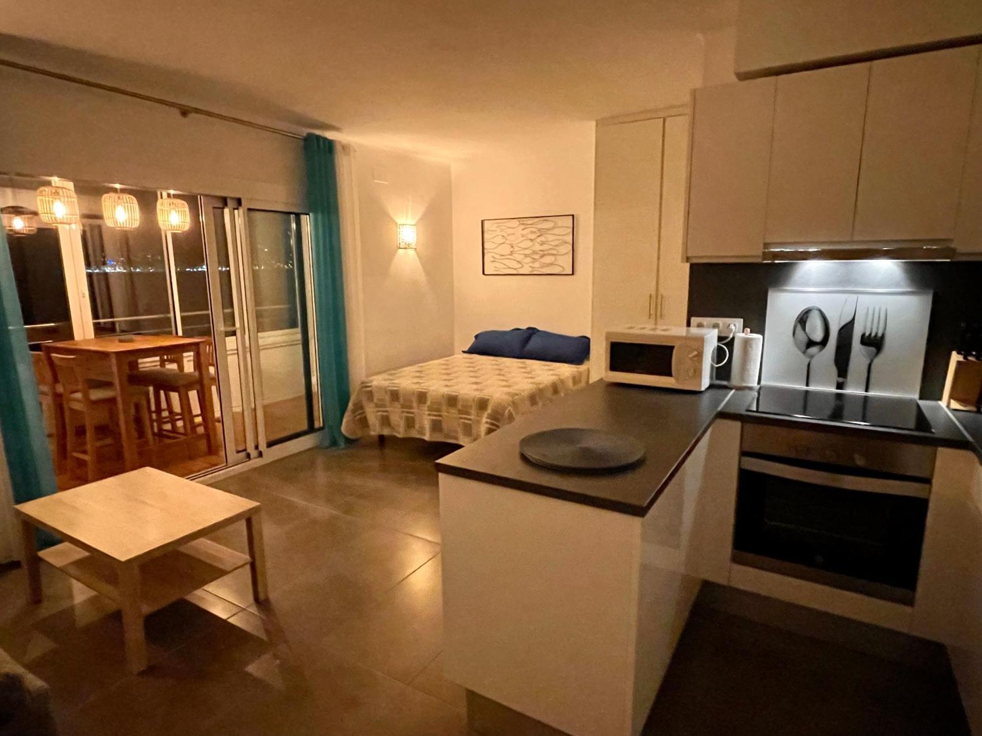 Studio Roses Beach Εξωτερικό φωτογραφία
